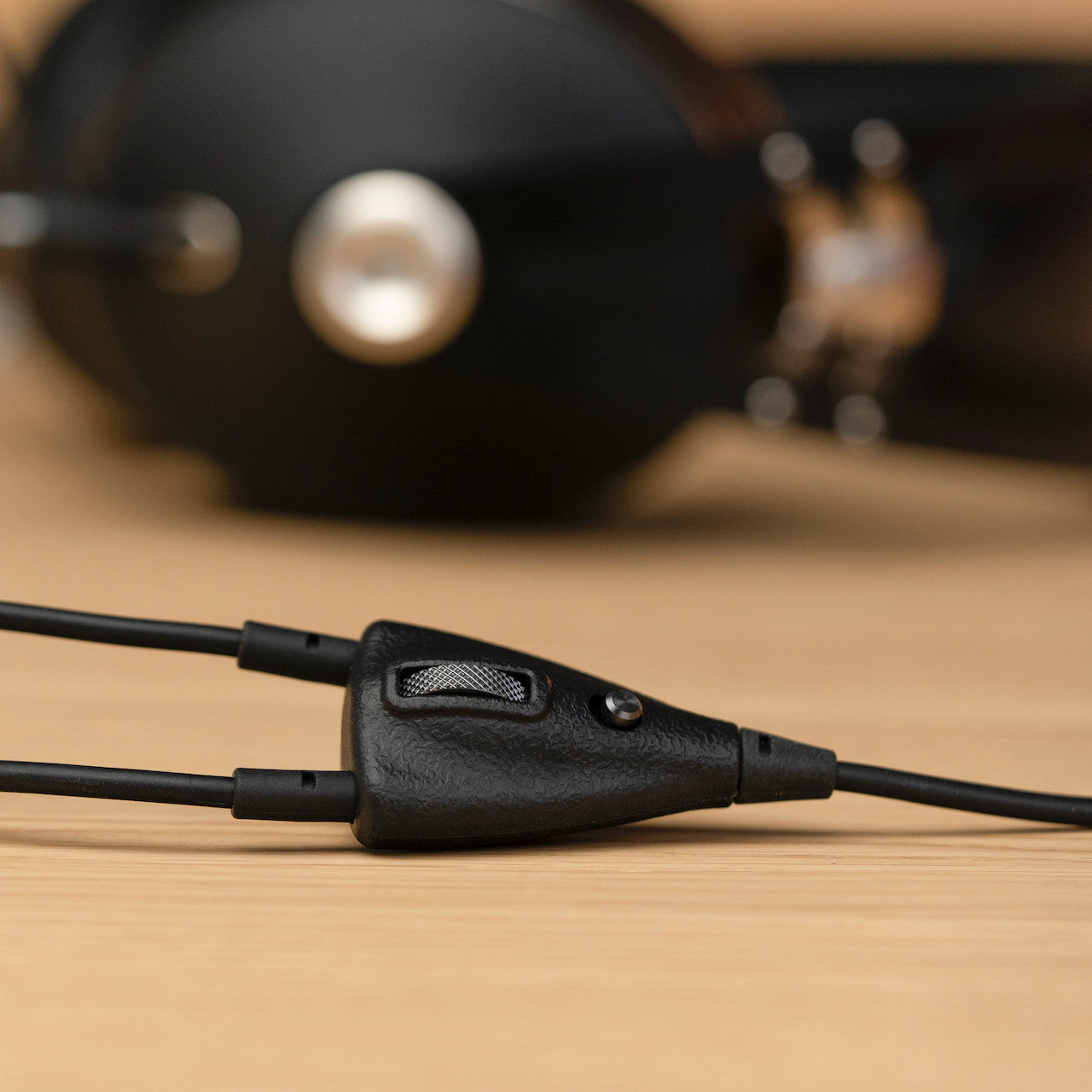 Meze 99 Neo Headphone with Boom Mic Headset Bundle