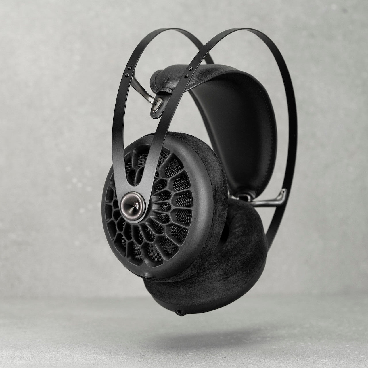 Meze Audio 105 AER Headhpone