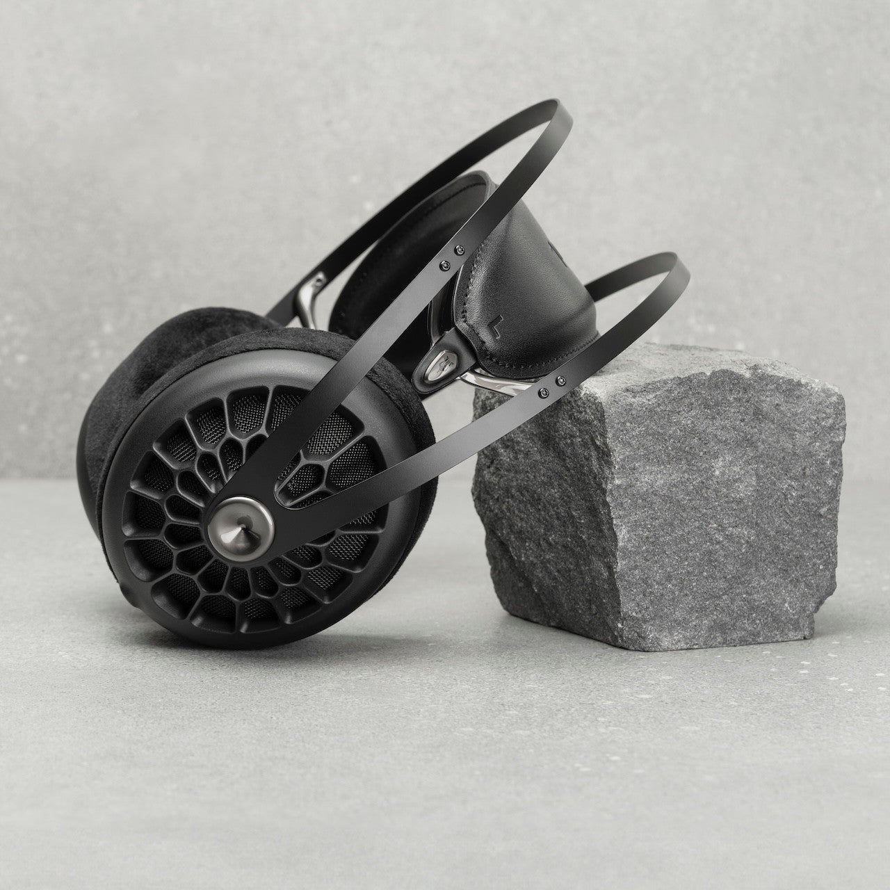 Meze Audio 105 AER Headhpone